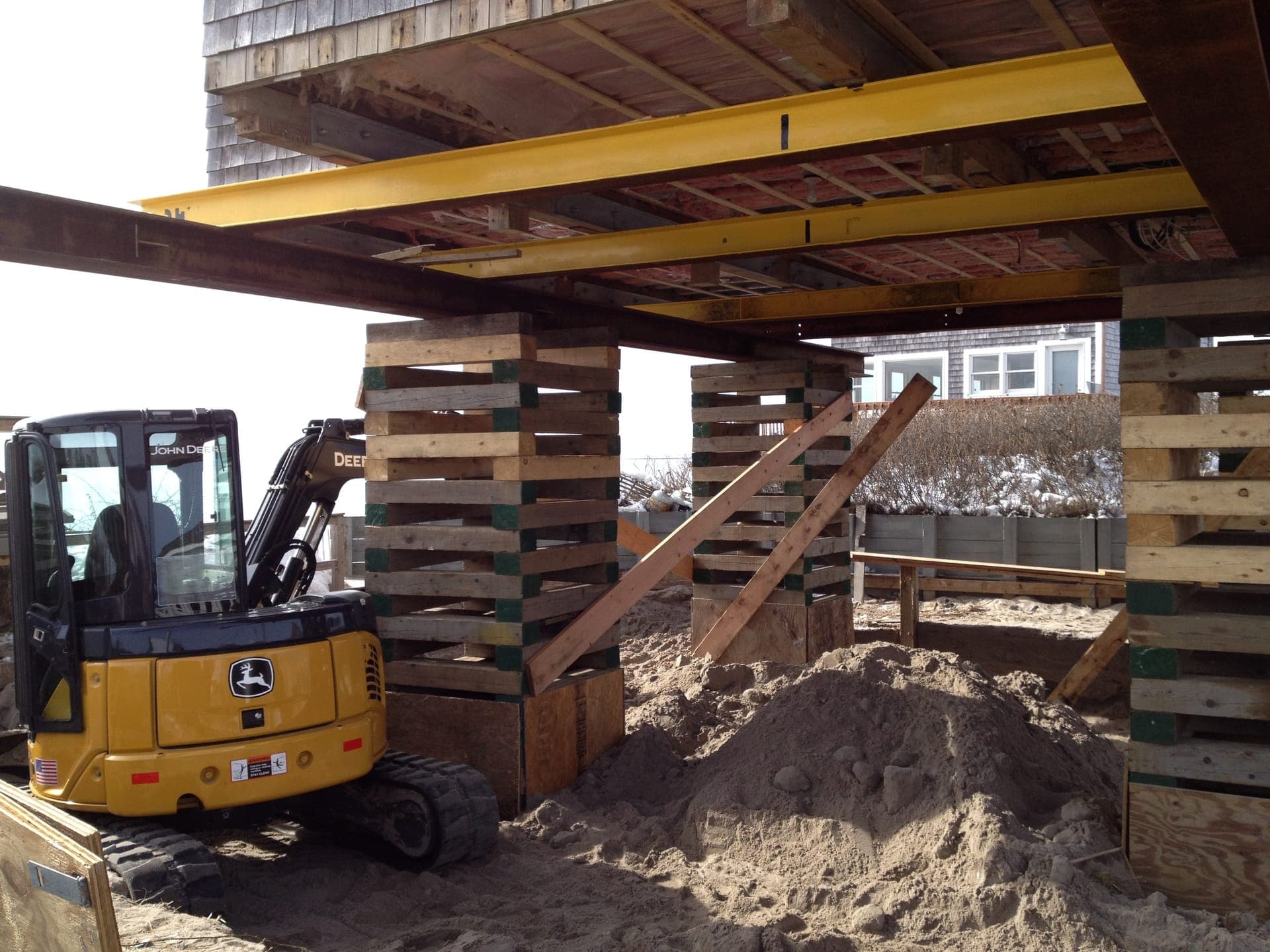 Narragansett Ocean Front - Photo 13